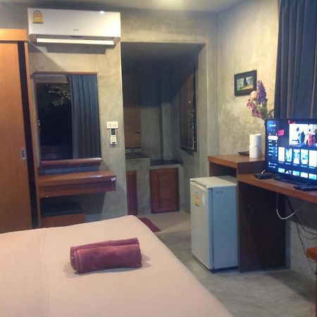 Waikiki Beach Garden Resort Ban Nua Екстериор снимка