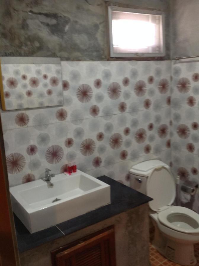 Waikiki Beach Garden Resort Ban Nua Екстериор снимка